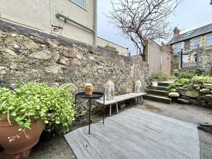 Photo 21- click for photo gallery